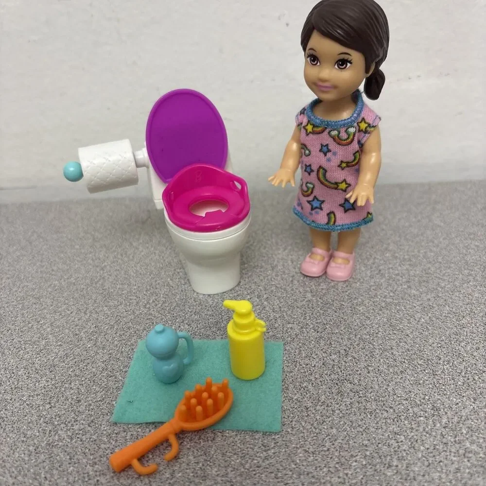 Barbie Skipper Babysitters Inc Kelly Potty Training Doll Play-set Complete
